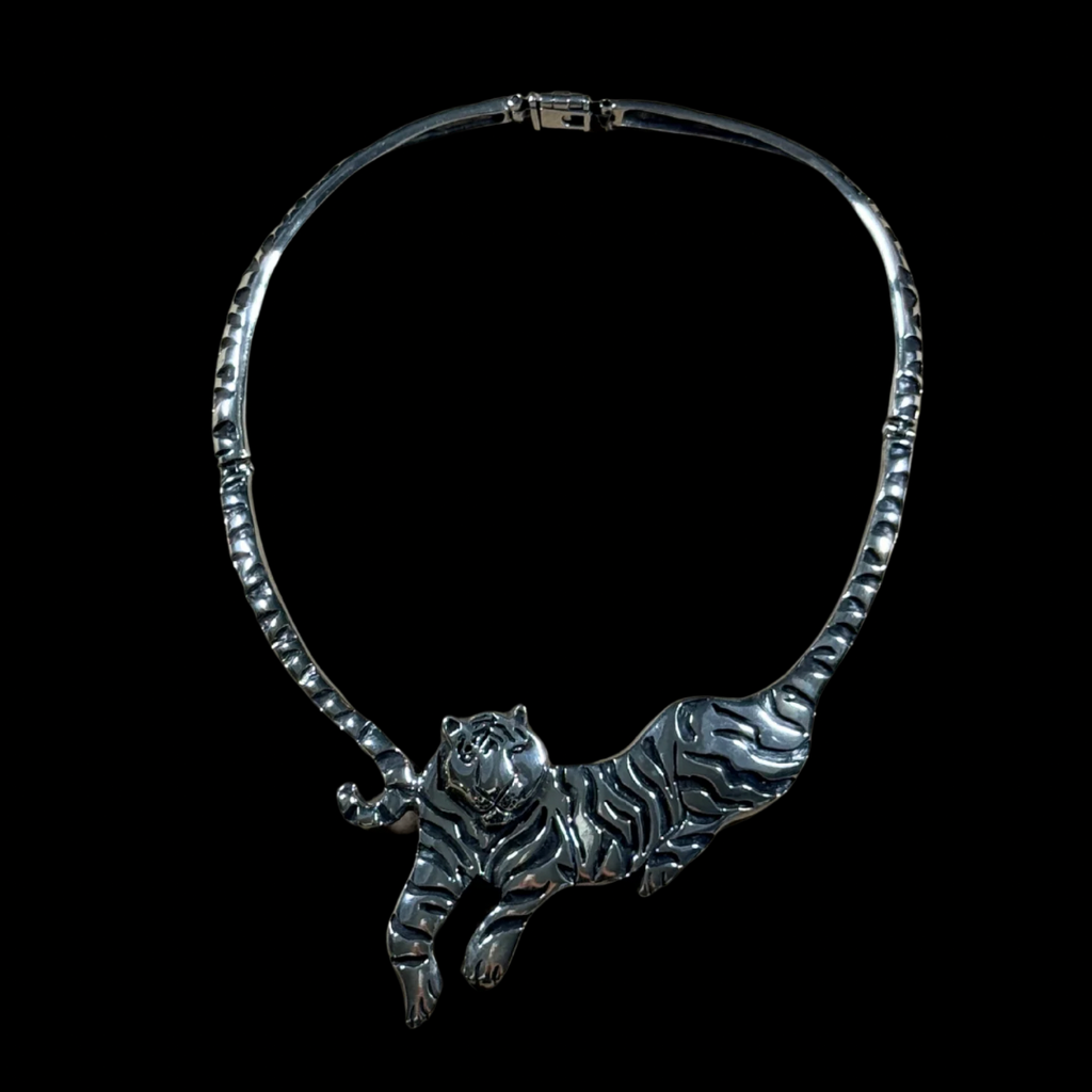 Sterling Silver Tiger Collar Necklace – Luxury Statement Jewelry